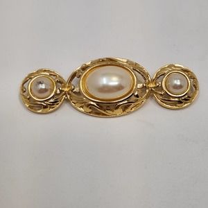 Richelieu Vintage Gold Tone Faux Pearl Cabochon Bar Brooch Pin Costume Jewelry